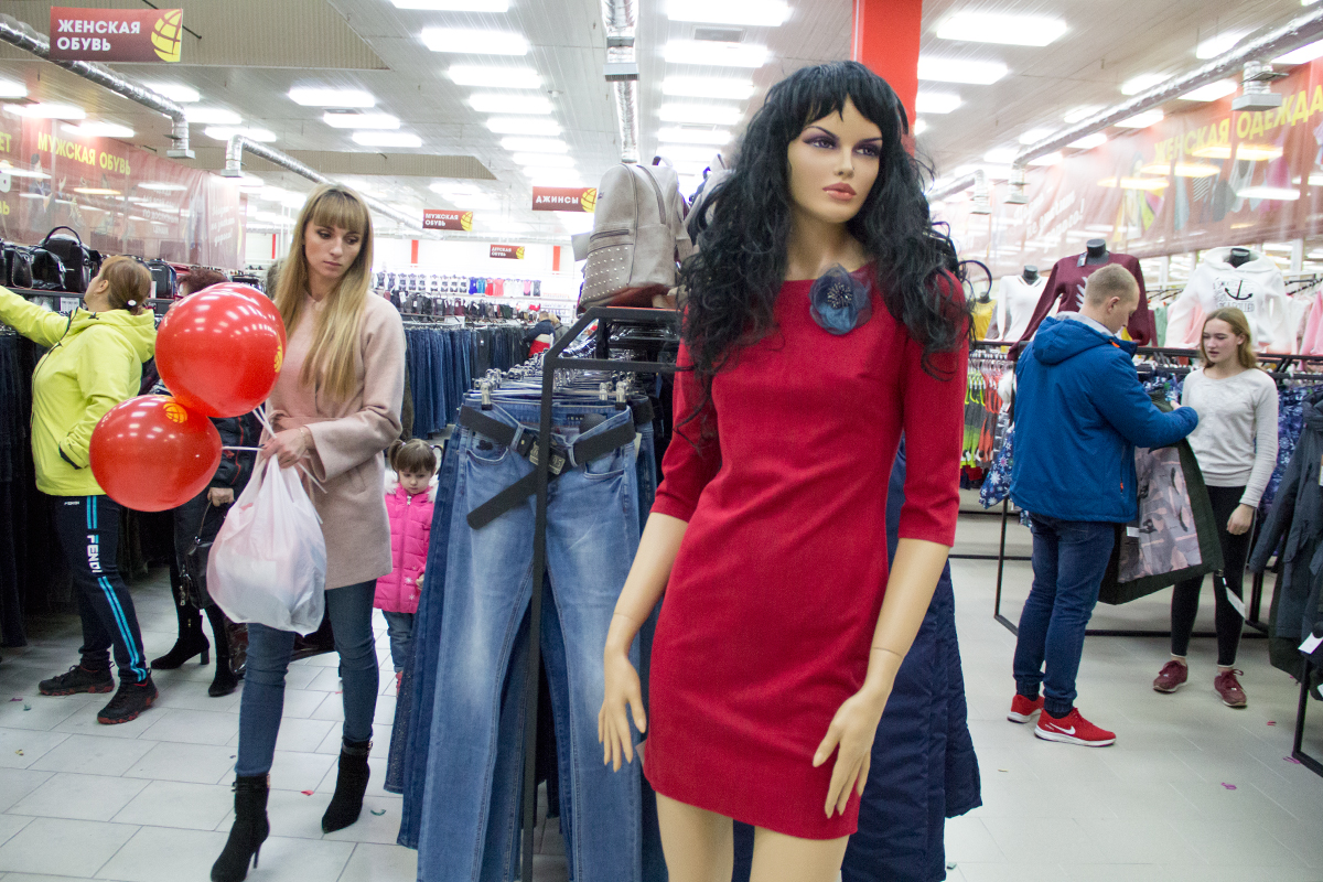 Открытие гипермаркета «Планета. Одежда. Обувь» в Витебске на «Эвикоме». Фото Игоря Матвеева