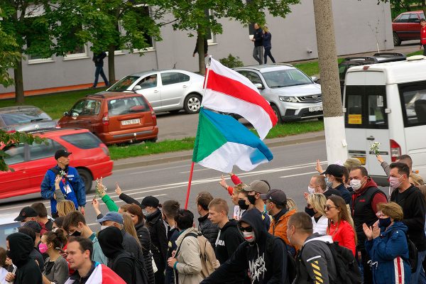 Марш героев в Витебске. Фото Сергея Серебро