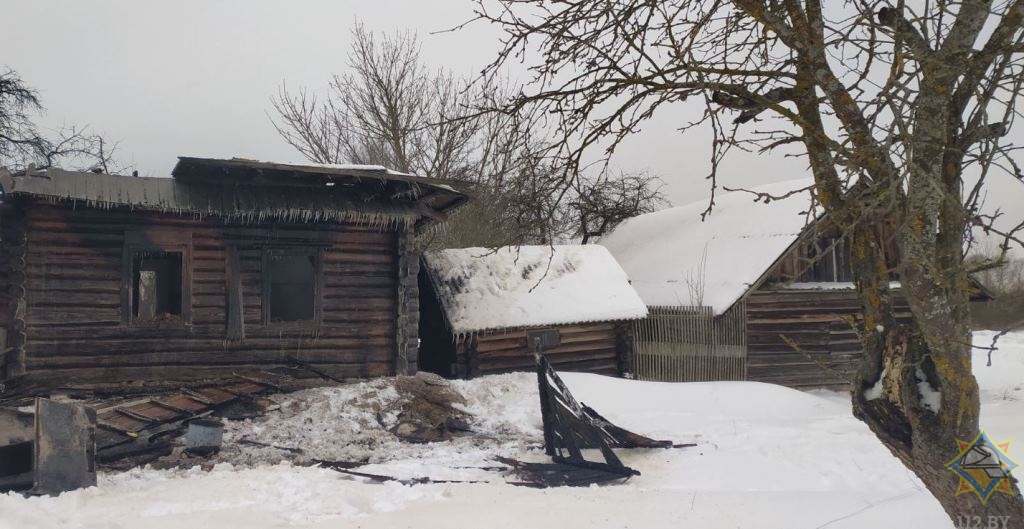 Сгоревший дом сельчанки. Фото МЧС