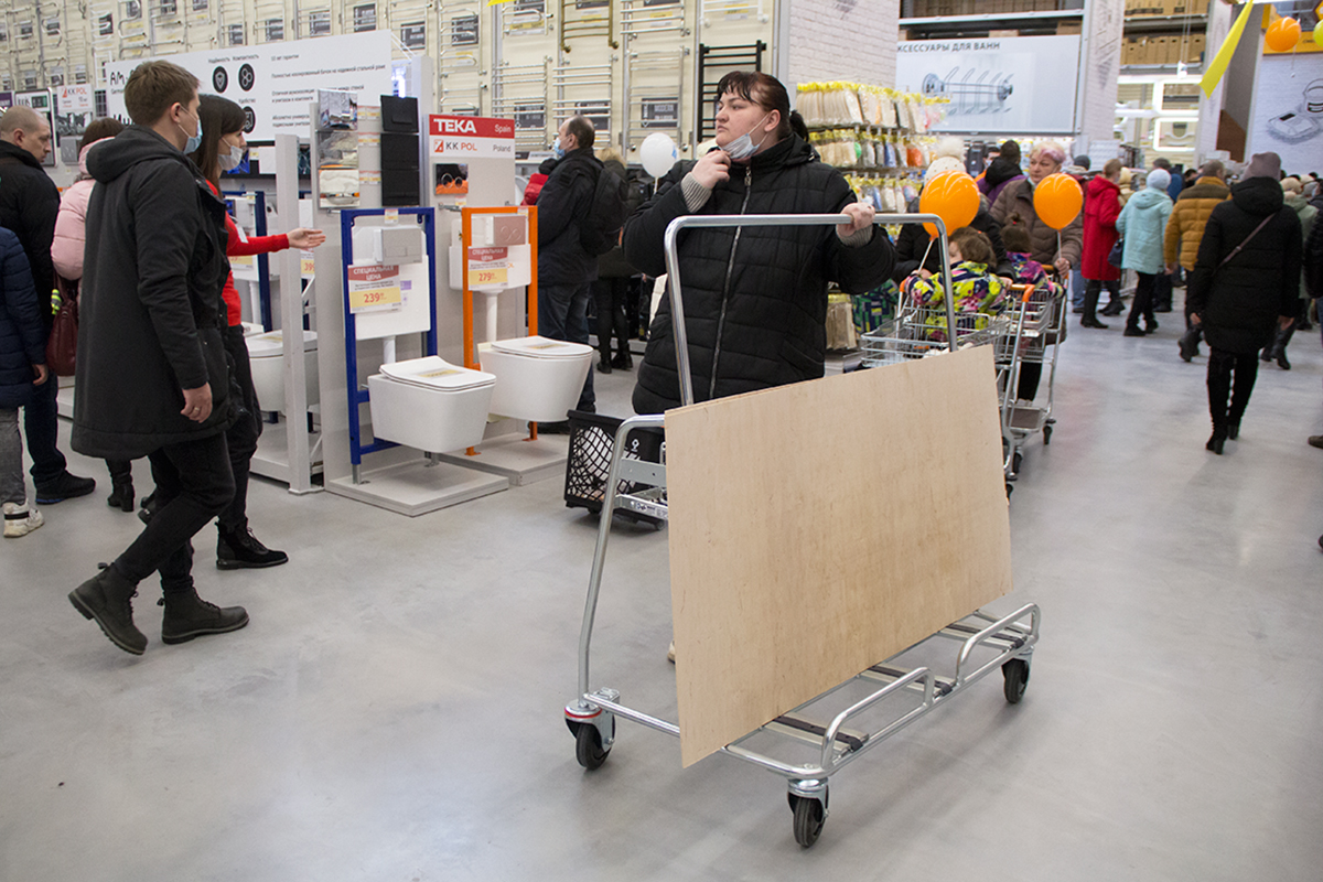 В Витебске открылся гипермаркет сети «Материк» в Витебске. Фото Игоря Матвеева